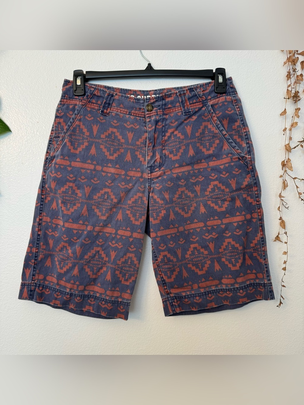 Mossimo Men’s Shorts W30 Blue Red Aztec Print 100% Cotton